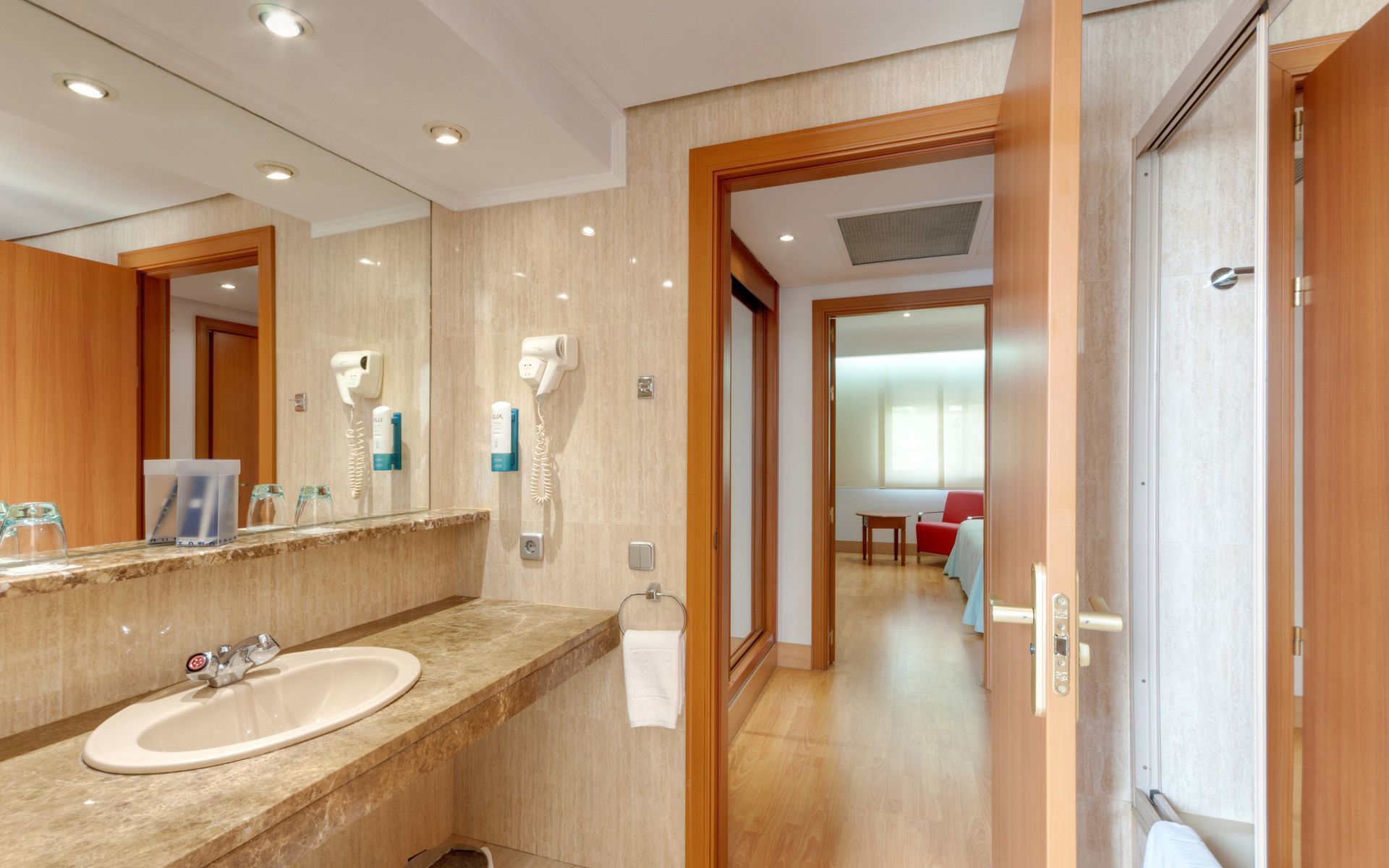 Gran Hotel Los Angeles Getafe Værelse billede